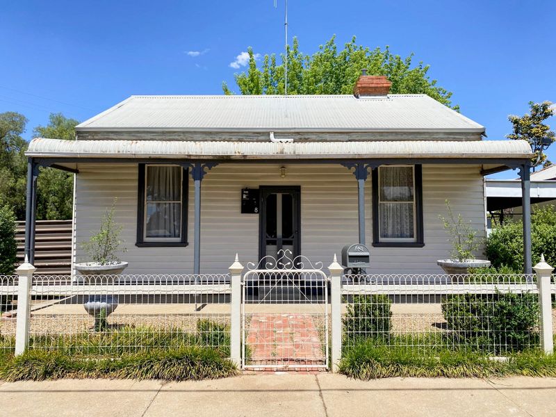 8 Breen Avenue, Kyabram VIC 3620