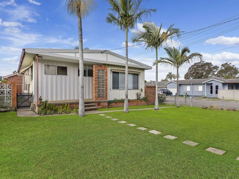31 Howelston Road, Gorokan NSW 2263