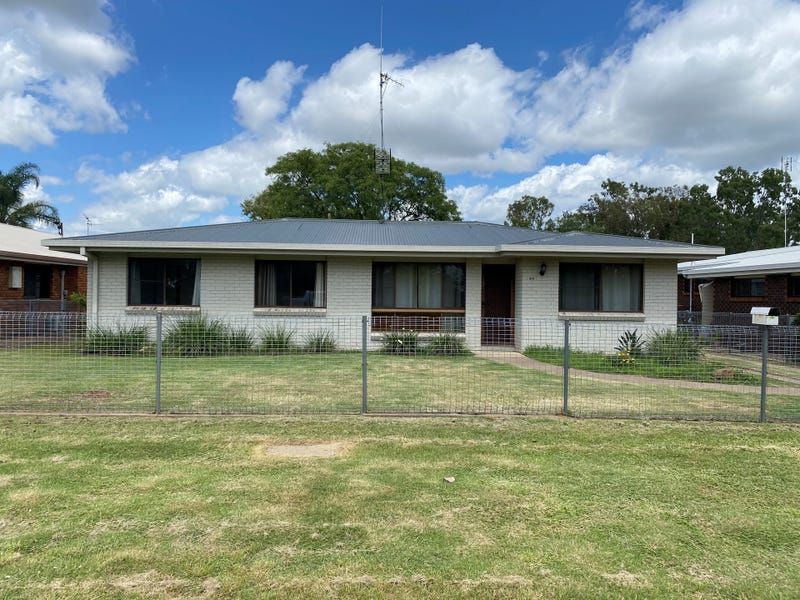 30 Beutel Street, Chinchilla QLD 4413