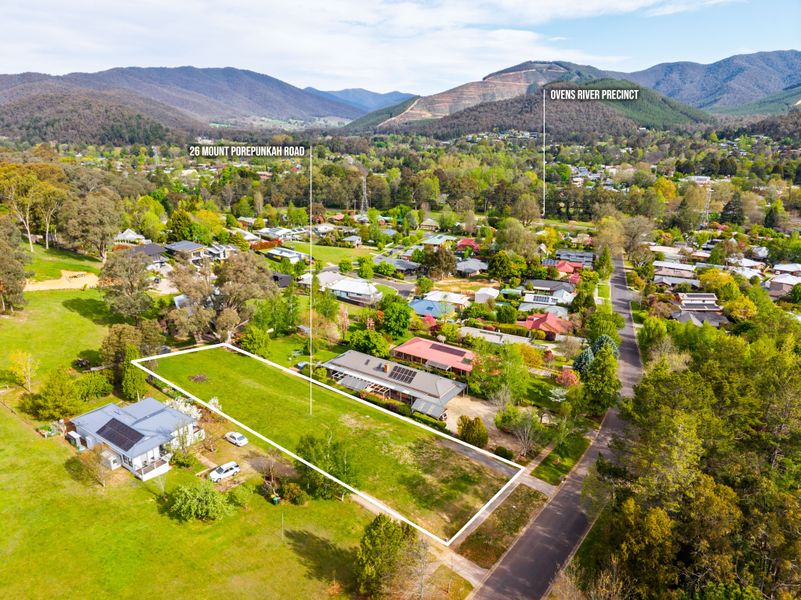 26 Mount Porepunkah Road, Bright VIC 3741