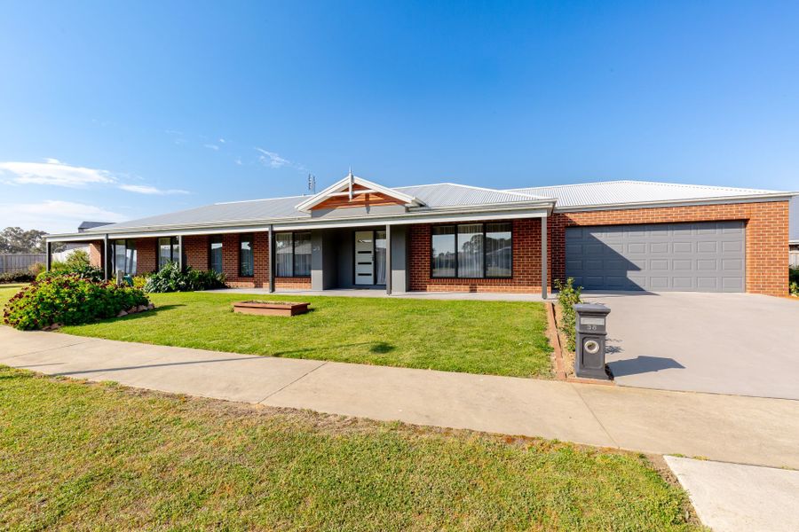 38 Aquabella Drive, Eagle Point VIC 3878, Eagle Point - Image 1