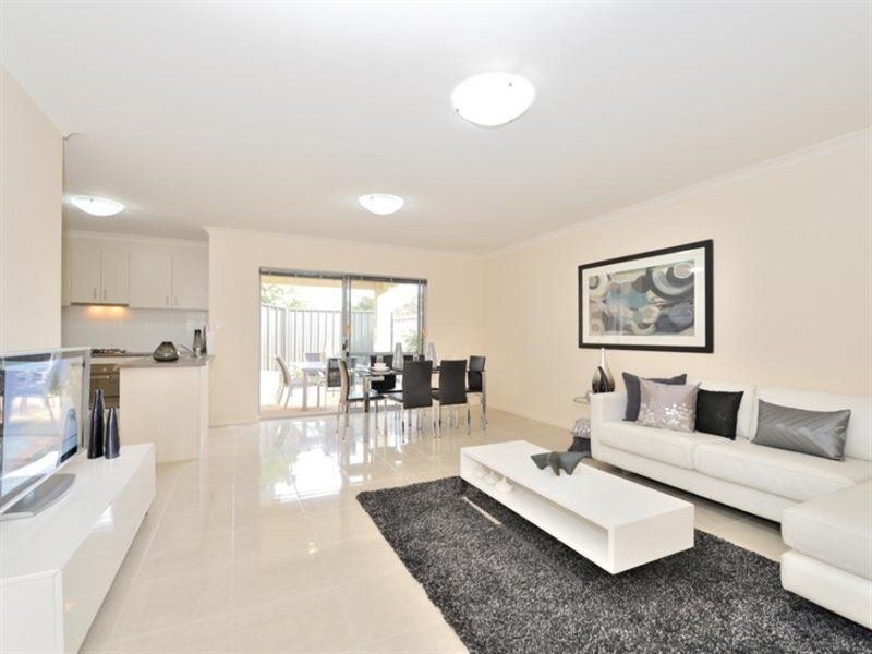 21A Shaw Place, Innaloo WA 6018