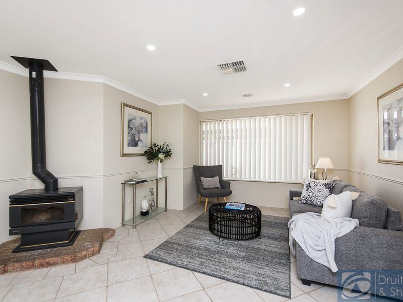 21 Arrowsmith Rise, Marangaroo WA 6064, Marangaroo - Image 1