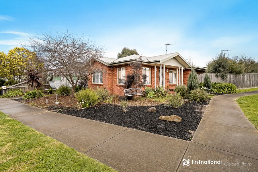 2/25 Burnside Road, Bannockburn VIC 3331