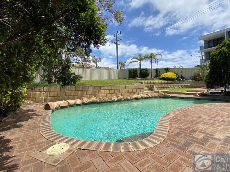 12/42 Pearl Parade, Scarborough WA 6019