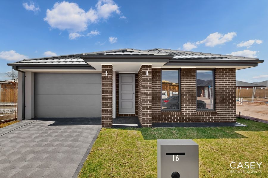 16 Kenmore Way, Clyde North - Image 1