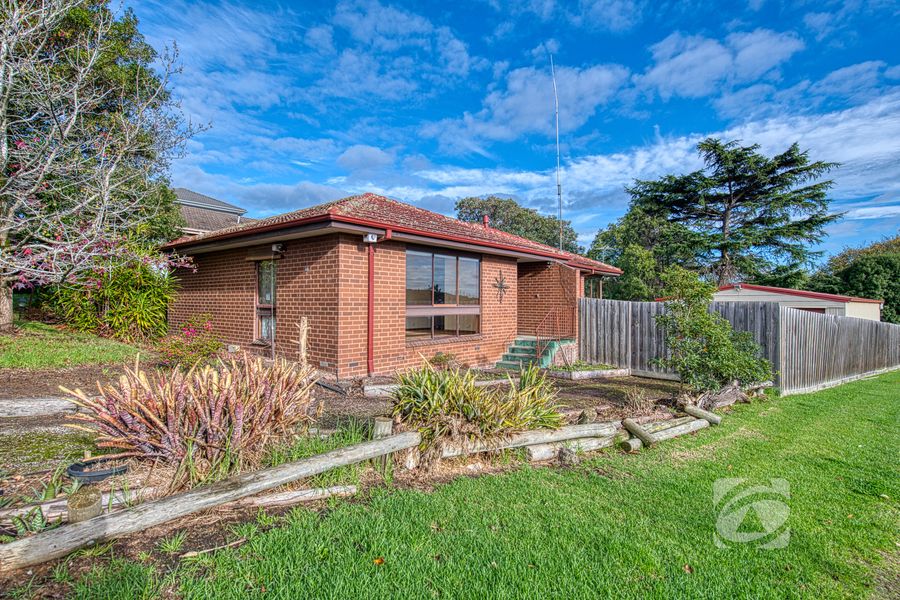 18 Oban Close, Endeavour Hills VIC 3802, Endeavour Hills - Image 1