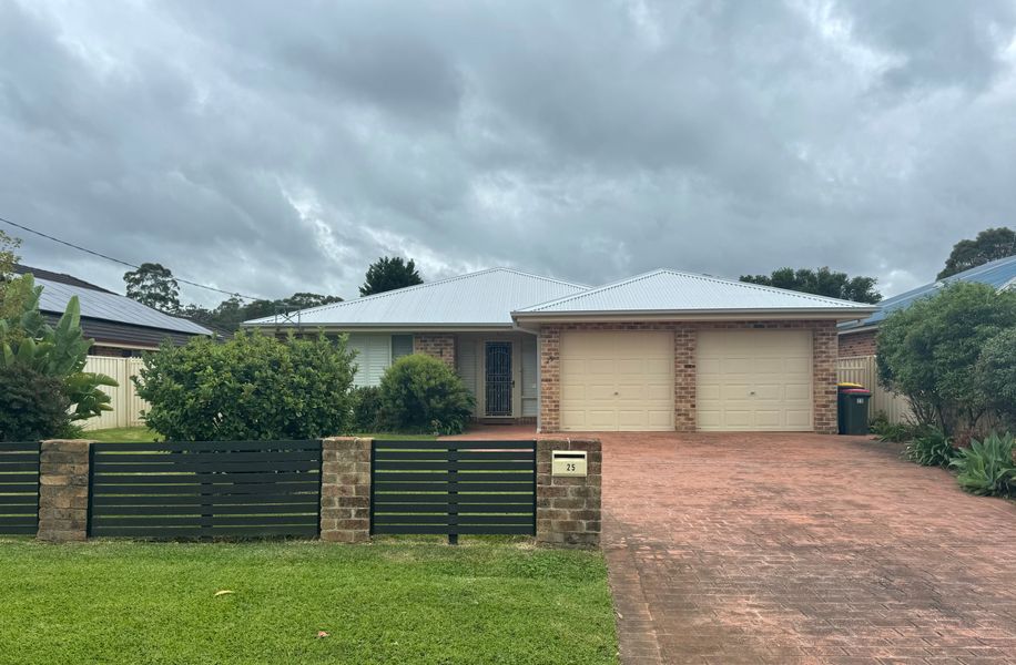 25 Emmett Street, Callala Bay NSW 2540