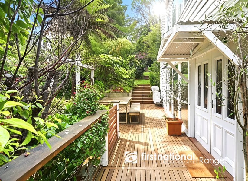 15 Charman Avenue, Emerald VIC 3782