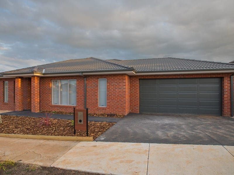 77A Halletts Way, Bacchus Marsh VIC 3340