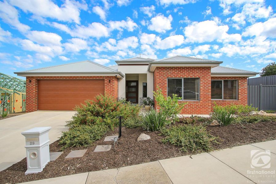 29 Hayes Drive, Beechworth VIC 3747