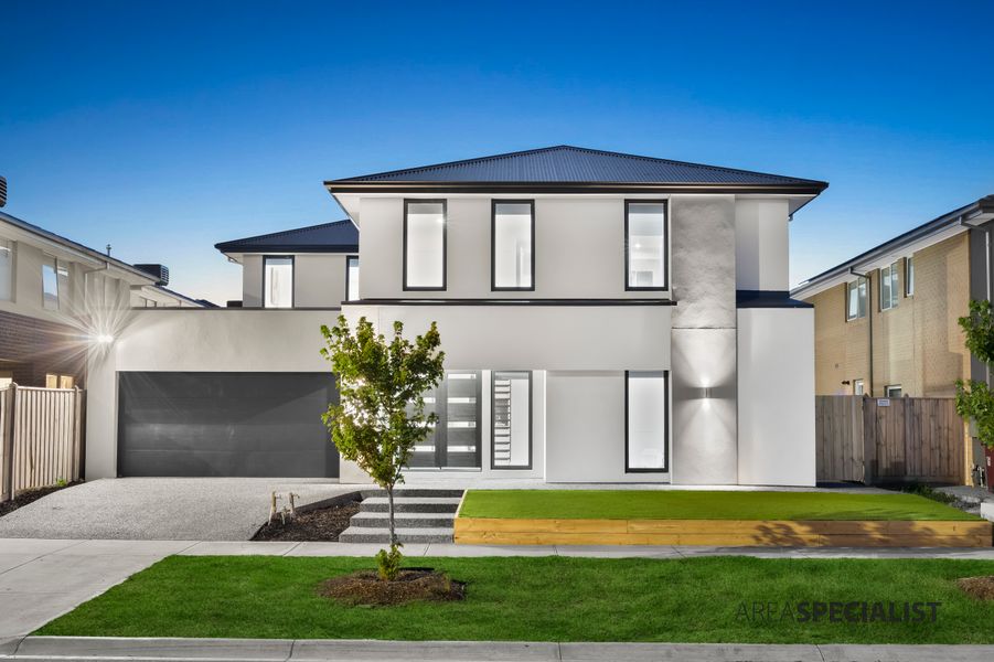 21 Khan Boulevard, Clyde North VIC 3978