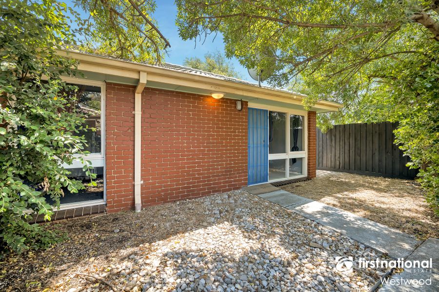 4/4 Vera Street, Werribee VIC 3030