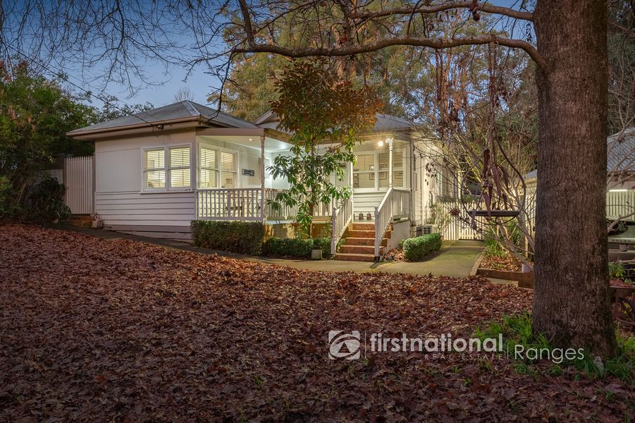 2 Margaret Road, Avonsleigh VIC 3782