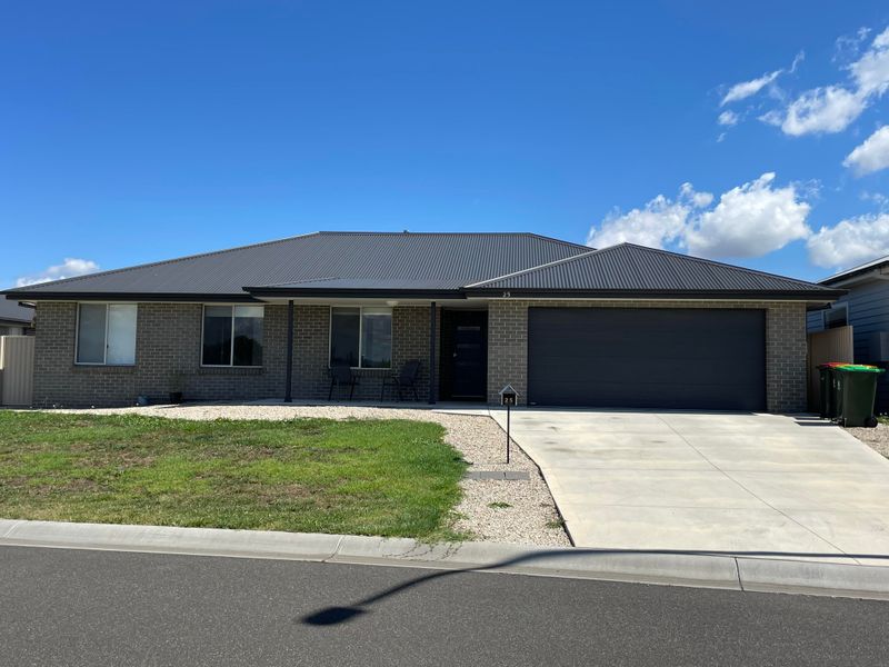 25 Maxwell Drive, Eglinton NSW 2795, Eglinton - Image 1