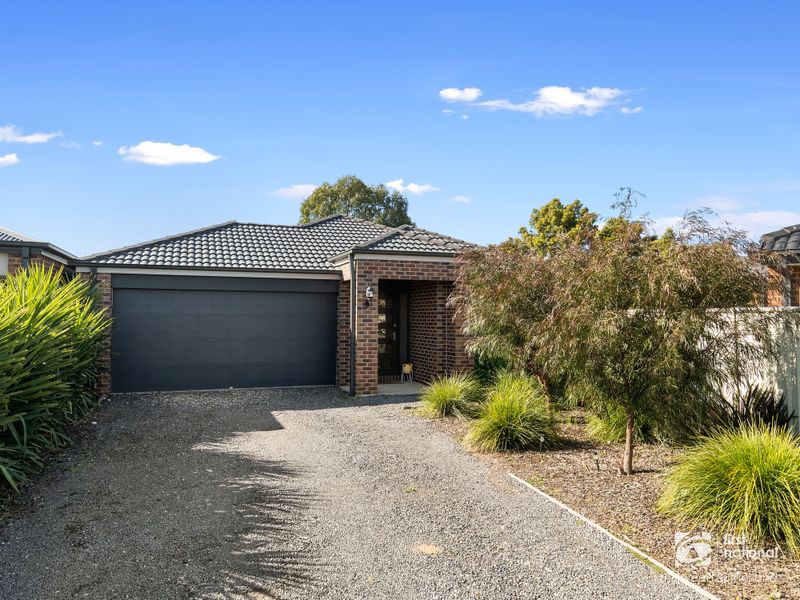 13 Robbins Court, Epsom VIC 3551