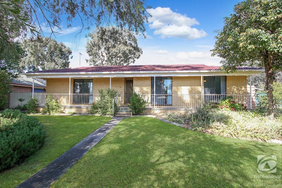 13 Wiltshire Crescent, Wodonga VIC 3690