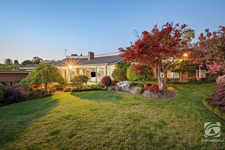406 Carlma Crescent, Lavington NSW 2641