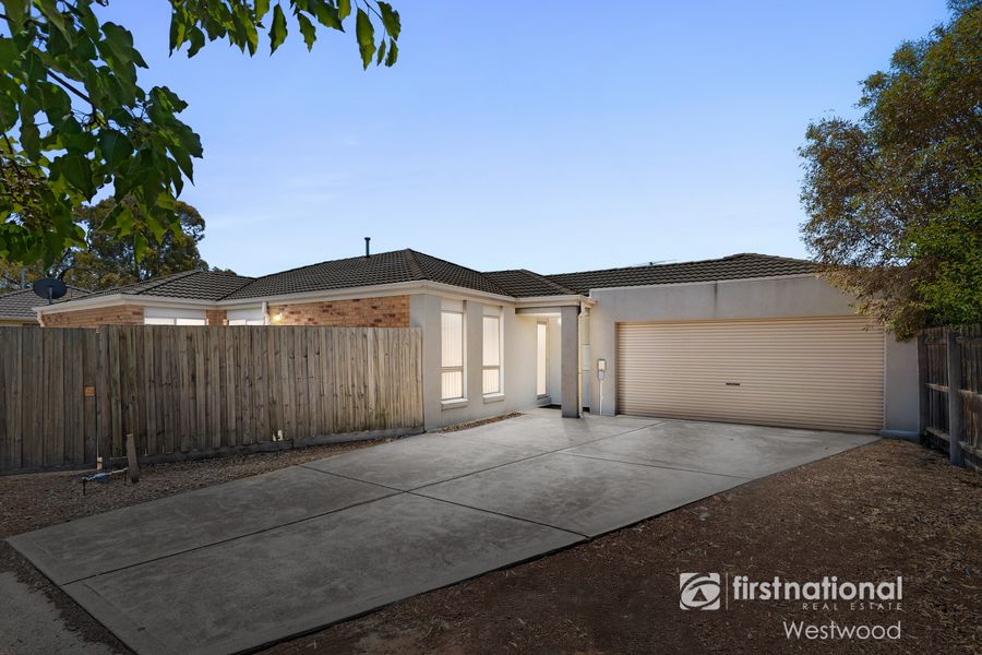 10 Blossom Lane, Werribee VIC 3030