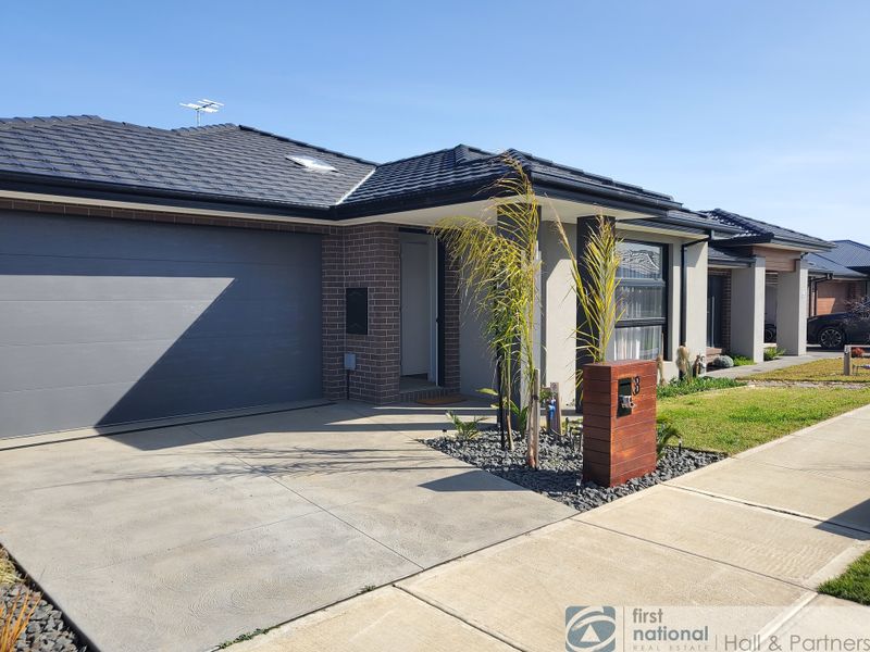 3 Bainton Avenue, Clyde VIC 3978