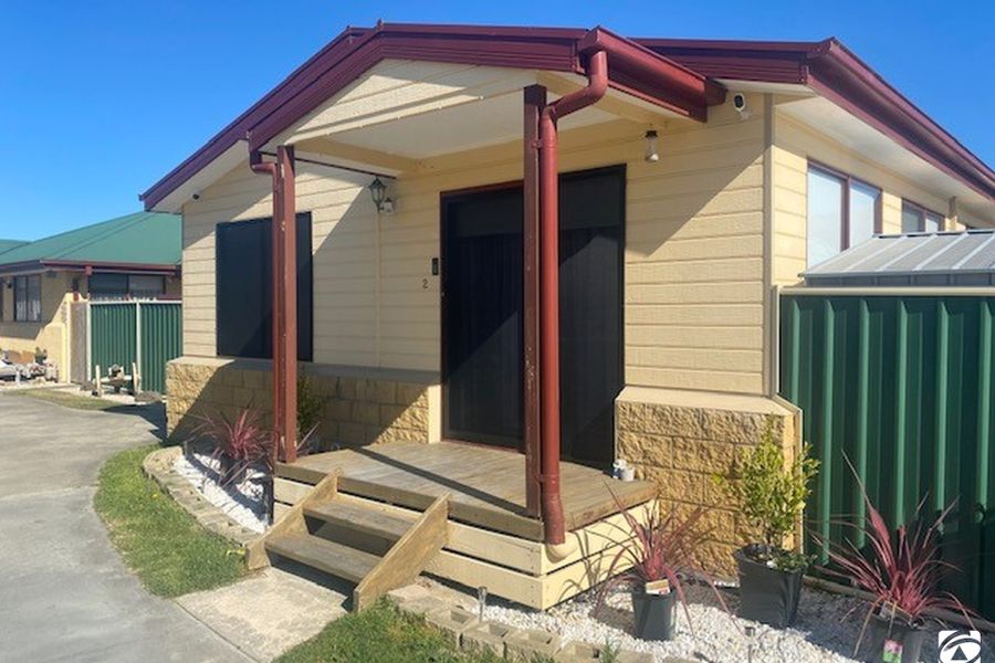 2/150 Princes Highway, Lucknow VIC 3875