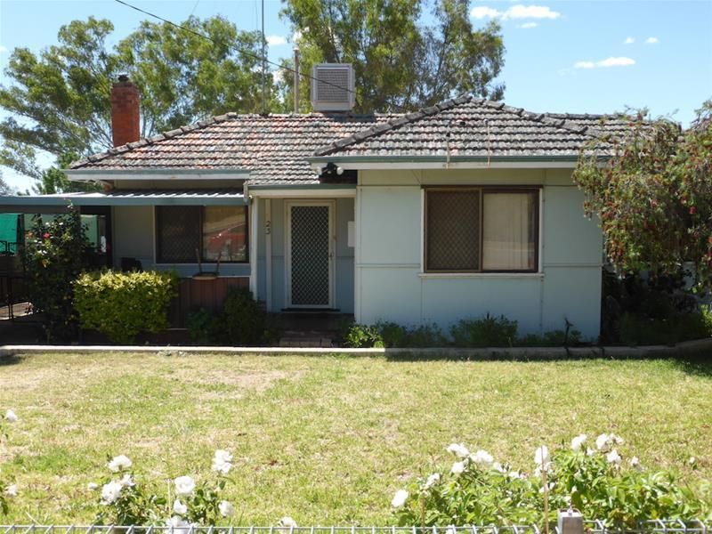 23 Walarat Road, Northam WA 6401