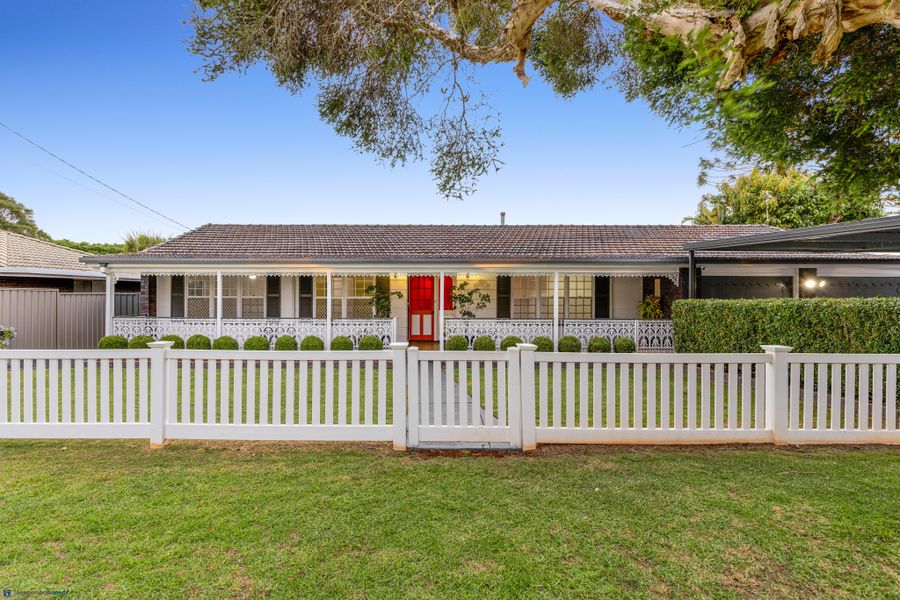 3 Panda Street, Harristown QLD 4350