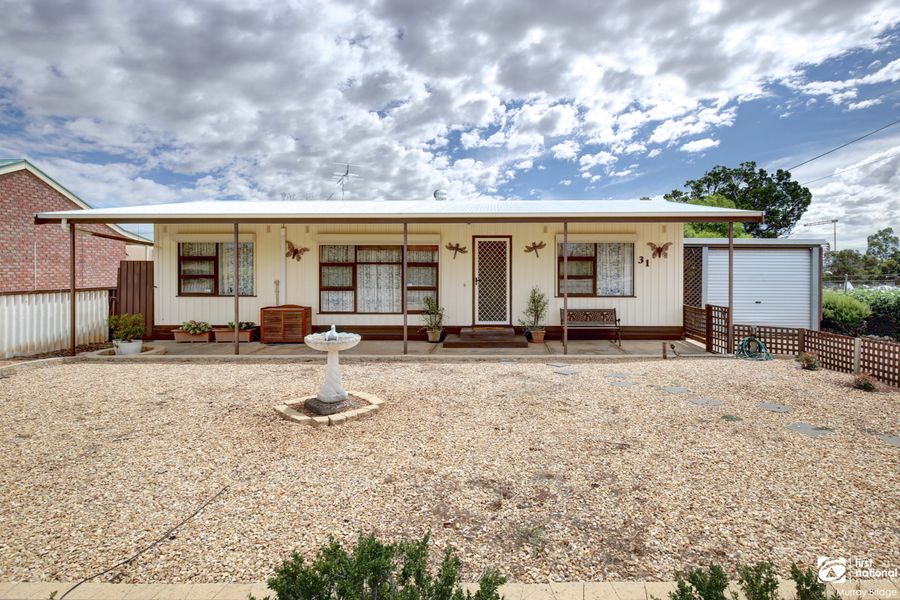 31 Caroline St, Murray Bridge SA 5253