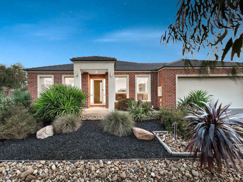 1 Longhirst Avenue, Cranbourne VIC 3977 - Image 1