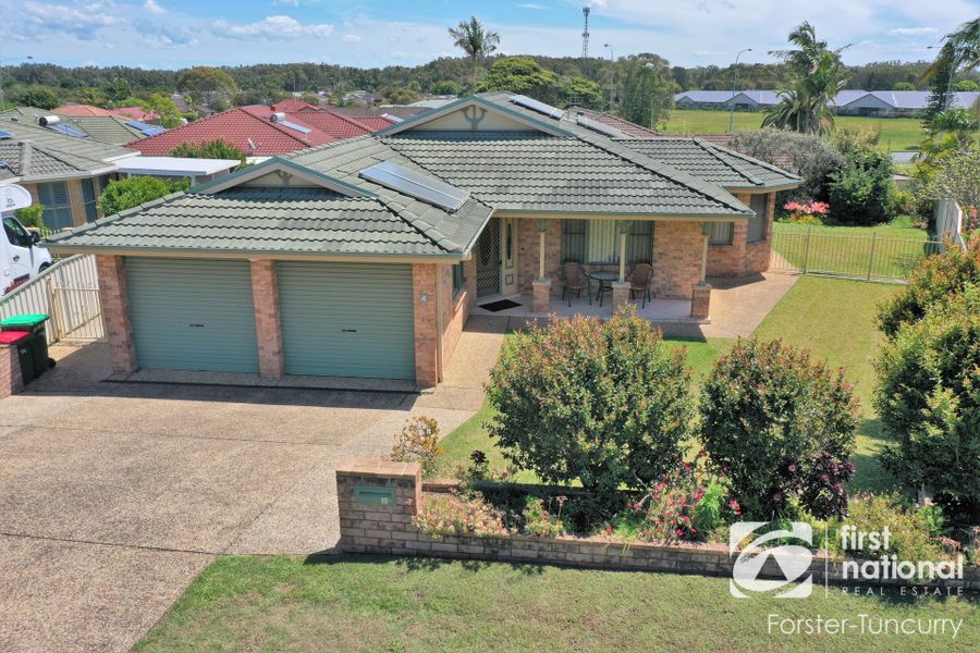 4 The Mews, Forster NSW 2428