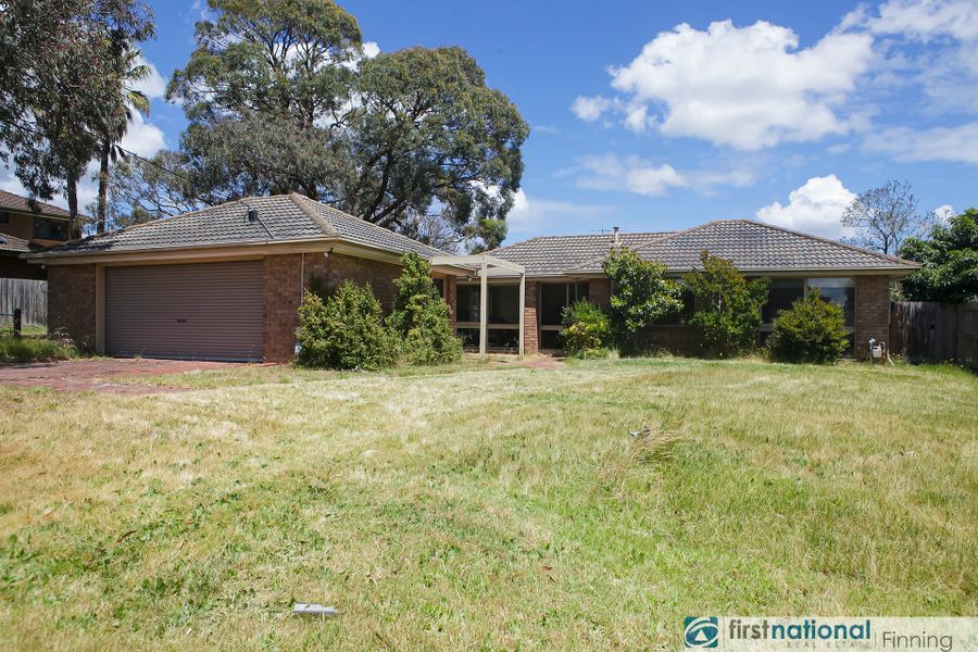 30 Ruffy Drive, Cranbourne VIC 3977
