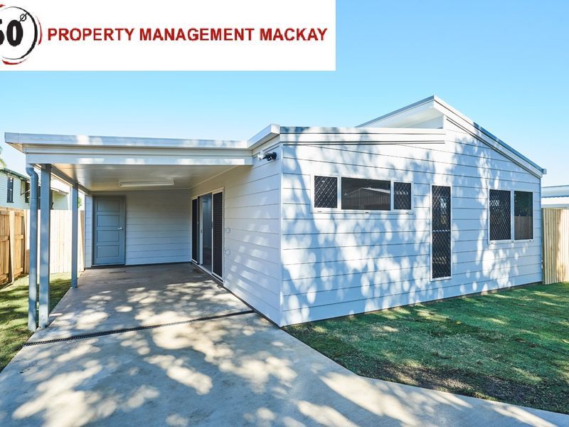 5B Place Avenue, Sarina QLD 4737