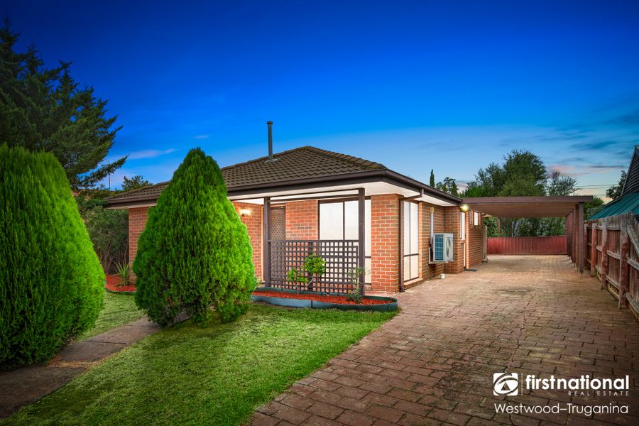 9 Seine Close, Werribee VIC 3030