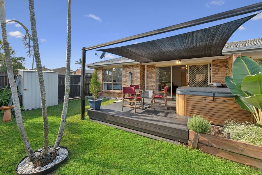 1/119-121 Bundilla Boulevard, Mountain Creek QLD 4557, Mountain Creek - Image 1