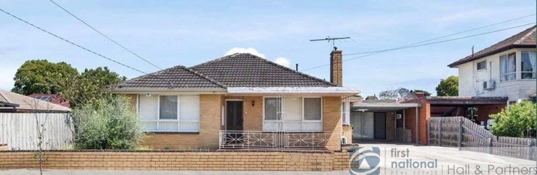 2 Hilton Avenue, Springvale VIC 3171