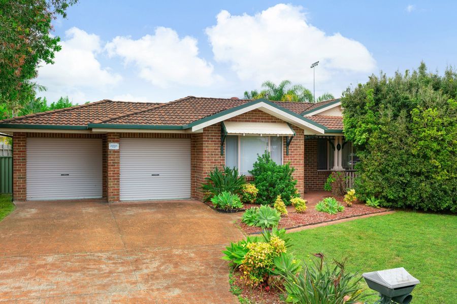 1 Timbara Crescent, Blue Haven NSW 2262