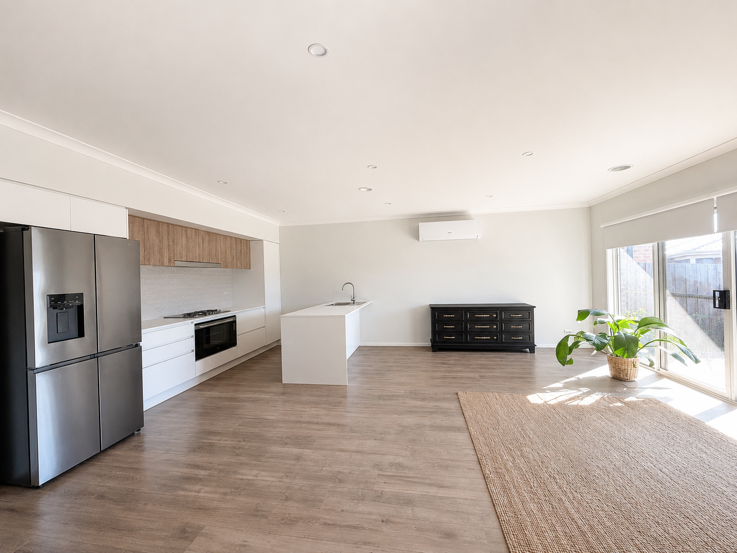 29 Tamworth Drive, Rockbank VIC 3335, Rockbank - Thumbnail 3