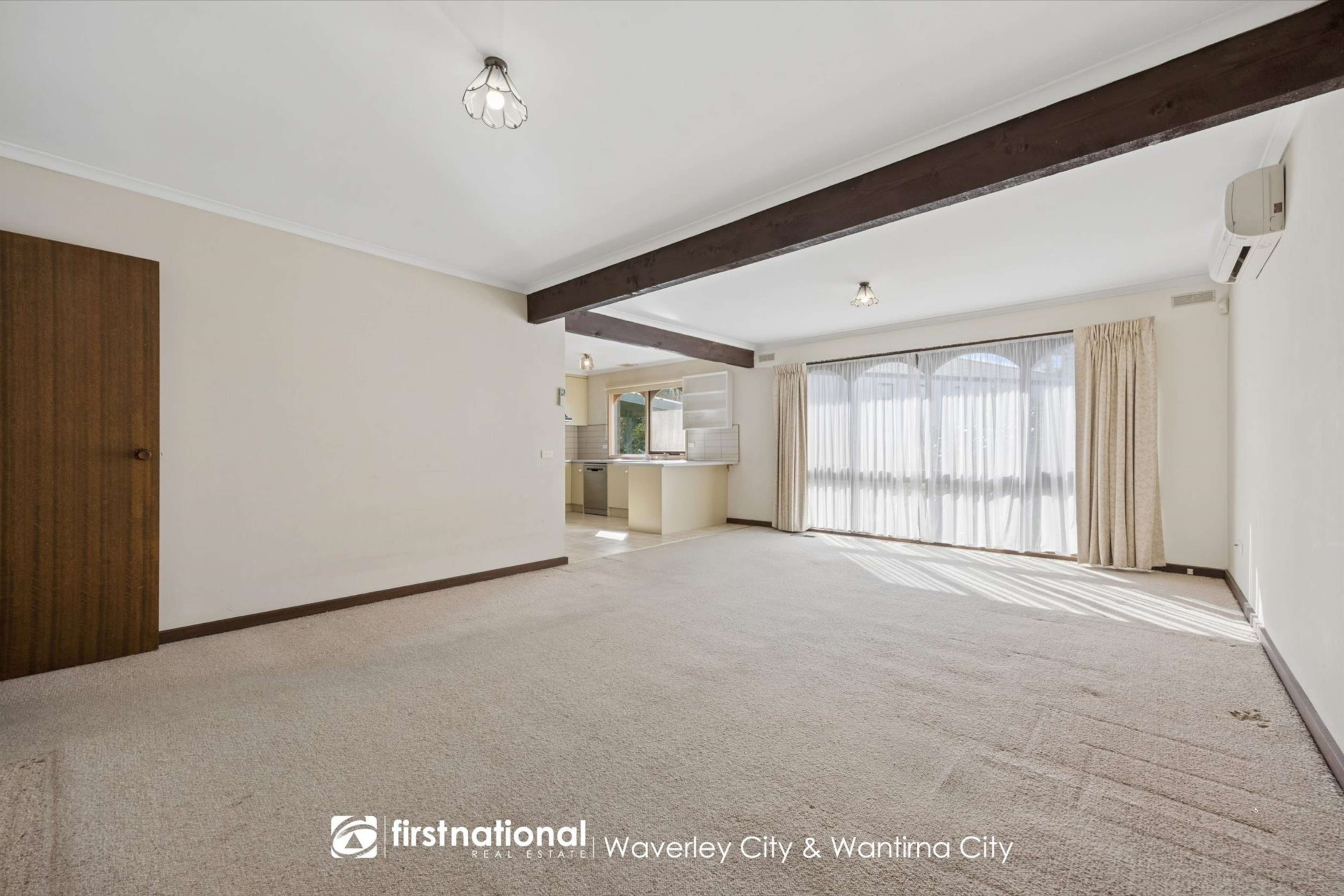 5 Tiuna Court, Glen Waverley VIC 3150, Glen Waverley - Thumbnail 2