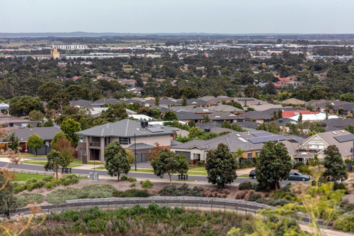 Pakenham VIC streetscape