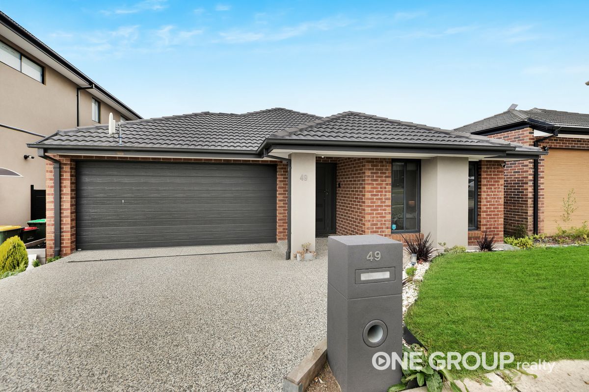 49 Feathertop Crescent, Donnybrook VIC