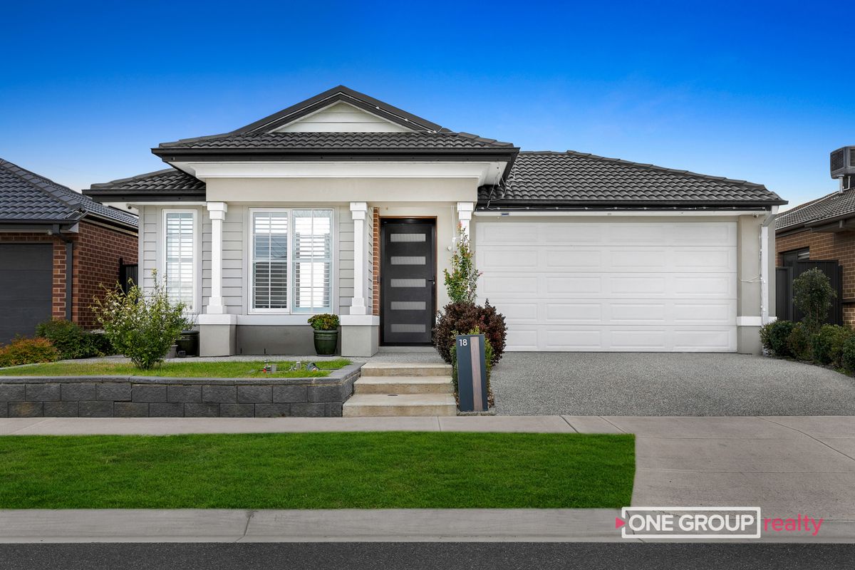 18 MARGOT CIRCUIT, Kalkallo VIC