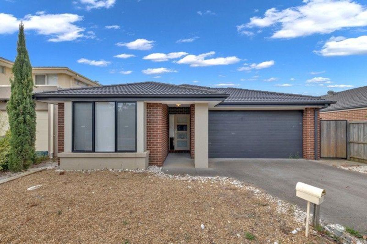 13 Ragusa Terrace, Mernda VIC