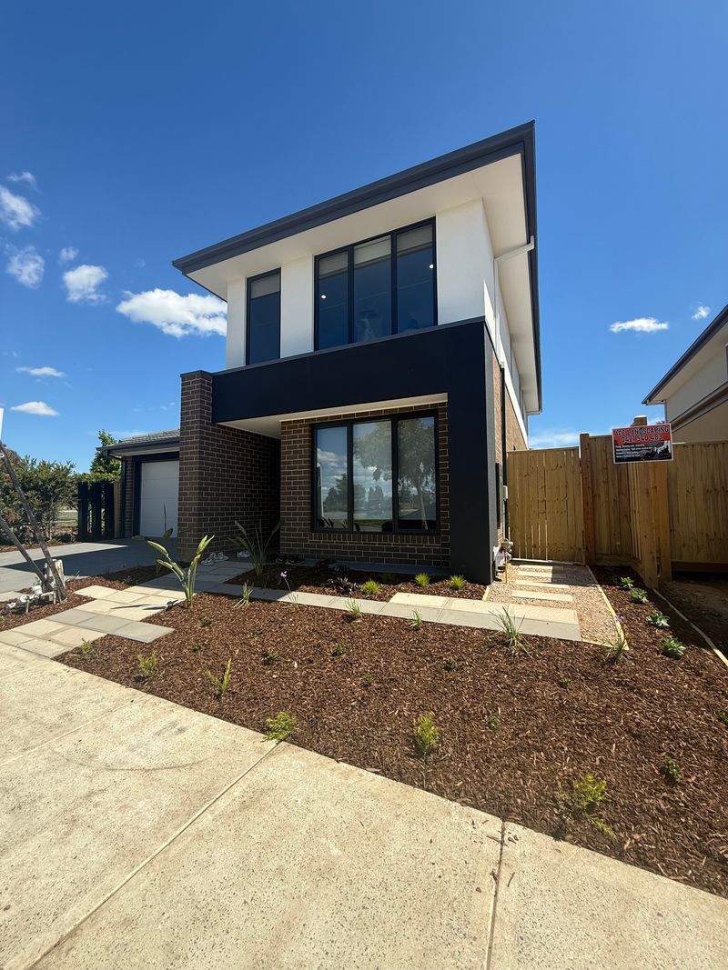 55 Blessington Circuit, Mickleham VIC