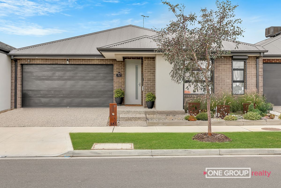 32 Valetta Street, Mickleham VIC