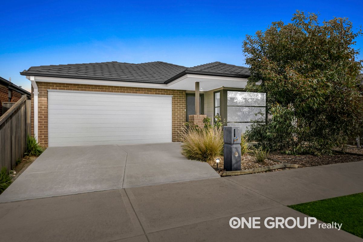 21 WEYMOUTH CIRCUIT, Donnybrook VIC