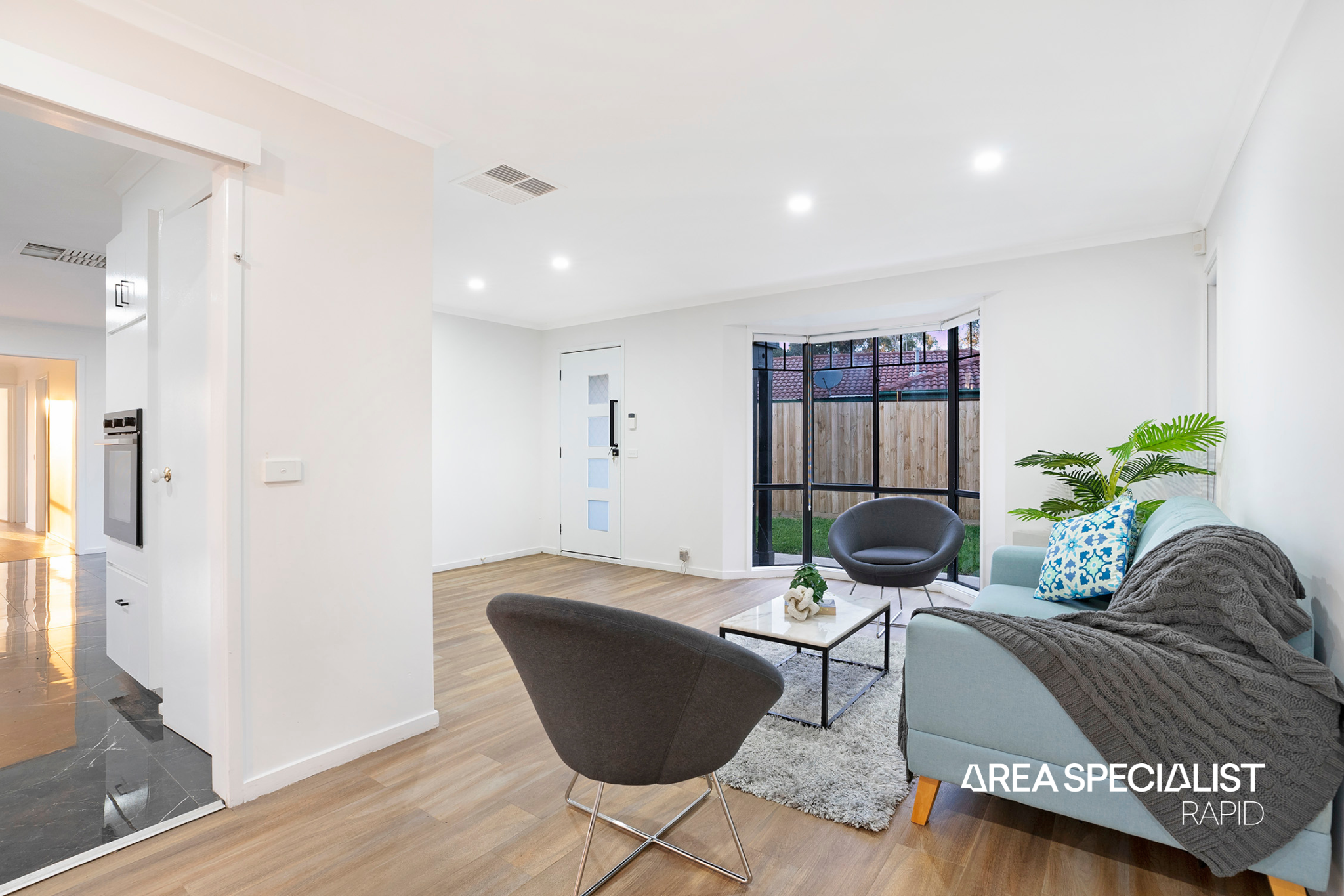 58 Scarborough Avenue, Cranbourne West, VIC 3977, Cranbourne West - Thumbnail 3