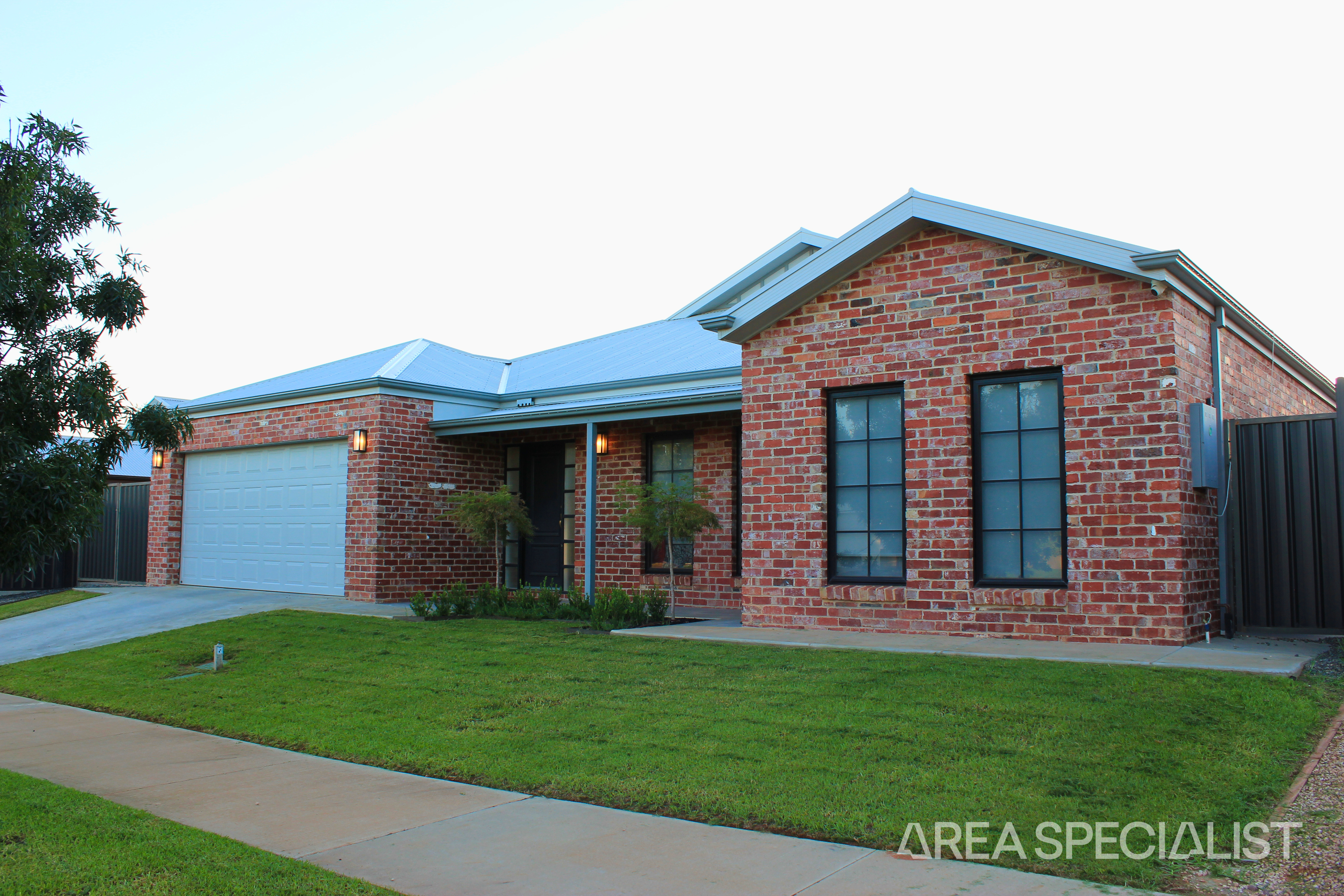 24 Livingstone Drive, Gol Gol NSW 2738, Gol Gol - Thumbnail 3