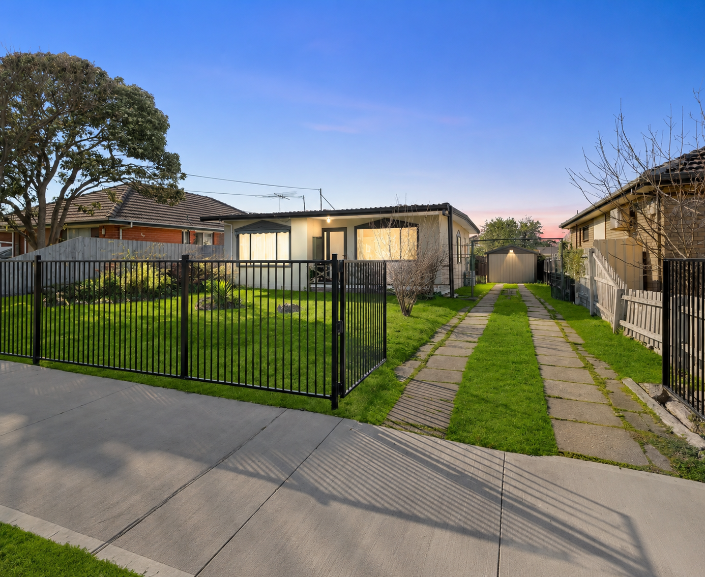 62 Avondale Avenue, St Albans VIC 3021, St Albans - Thumbnail 2