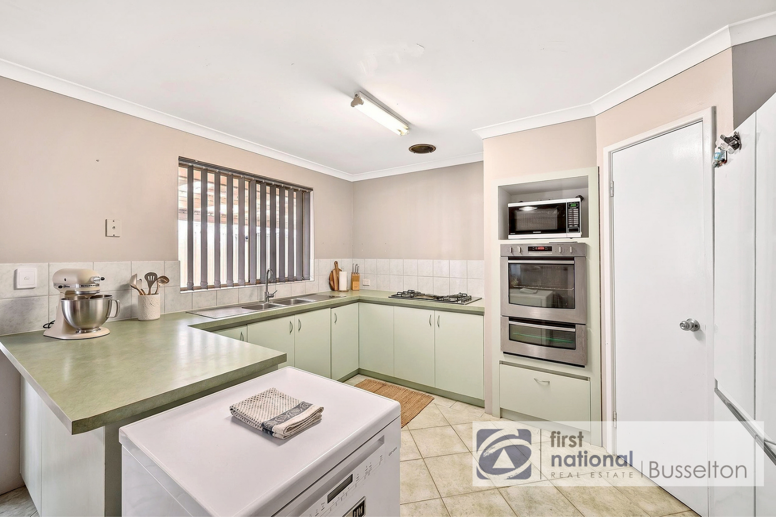 22 Griffin Lane, Usher WA 6230, Usher - Thumbnail 5
