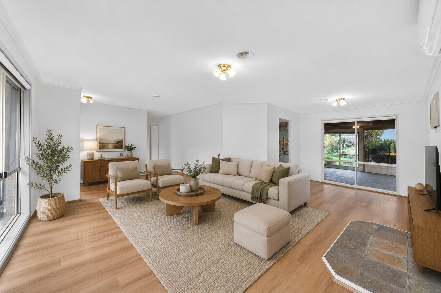 14 Clarendon Drive, Melton South VIC 3338, Melton South - Thumbnail 3